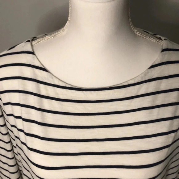 J. Crew Women's Boatneck Navy and White Striped Shirt Size Large - Picture 4 of 7